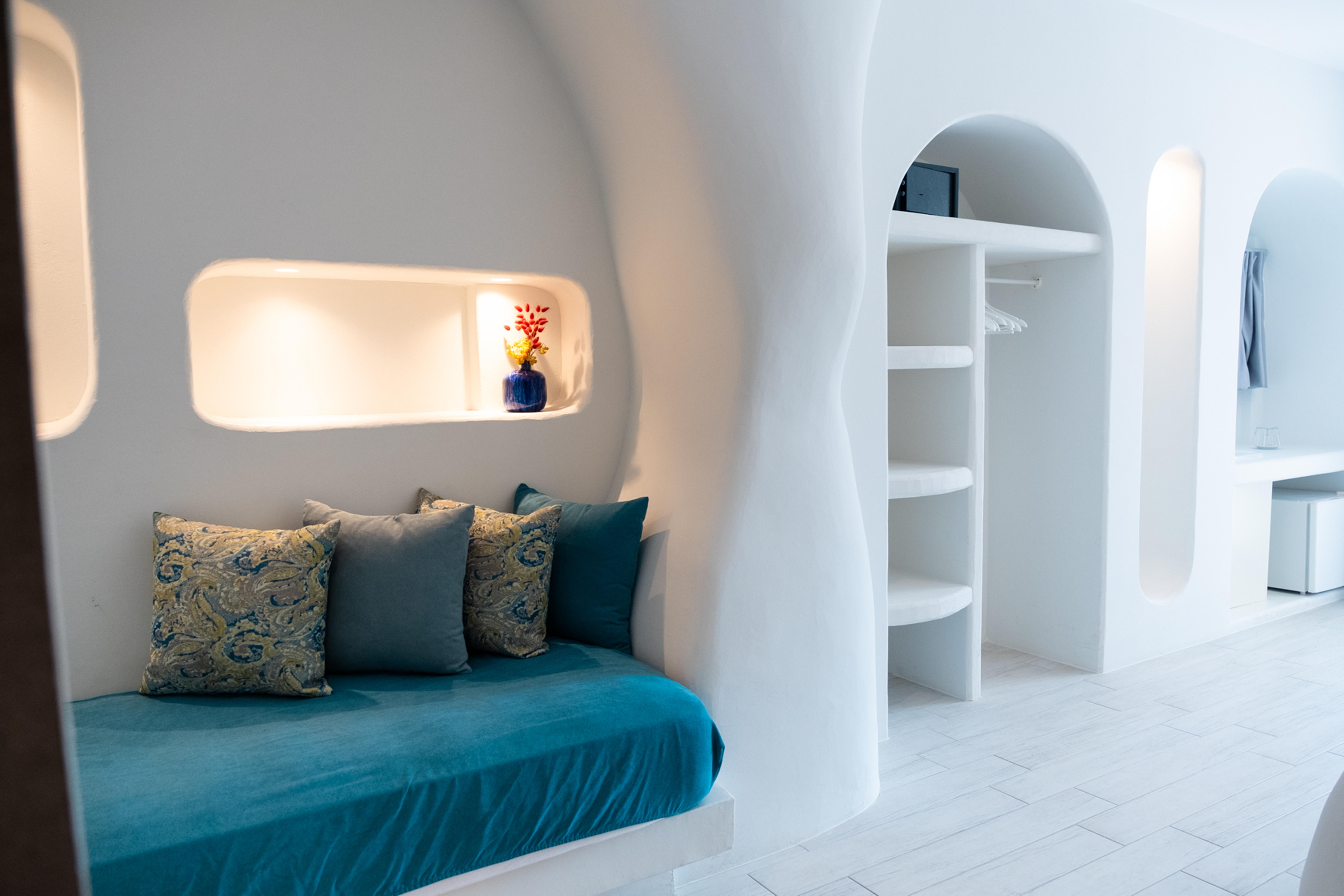 Aloni Hotel & Suites Писо Ливади Екстериор снимка