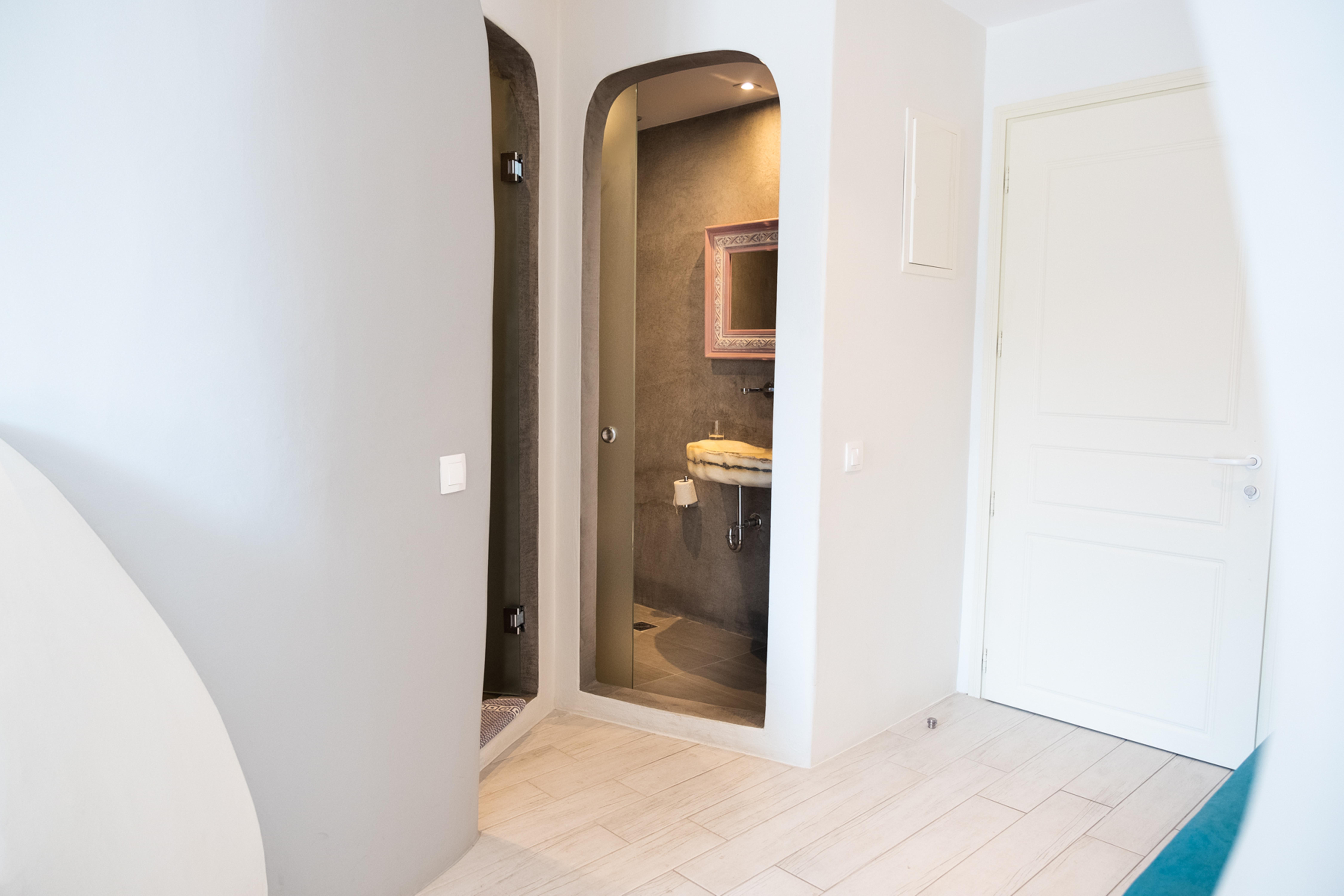 Aloni Hotel & Suites Писо Ливади Екстериор снимка